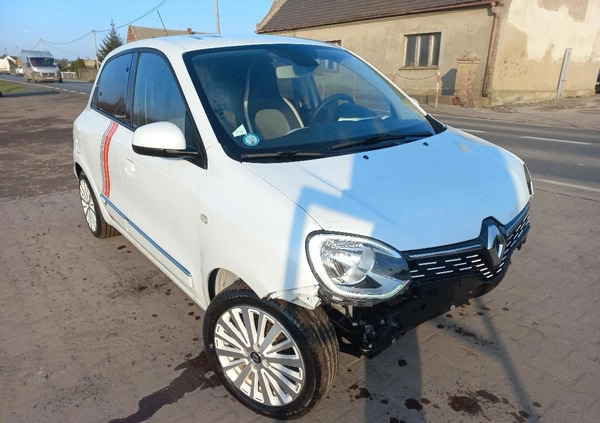 Renault Twingo cena 29700 przebieg: 6200, rok produkcji 2021 z Tczew małe 667